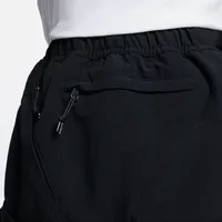 Nike ACG "Snowgrass" Men's Cargo Shorts. Nike.com