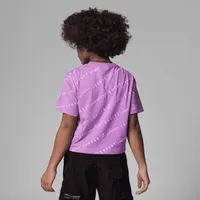 Jordan Essentials Printed Tee Big Kids' T-Shirt. Nike.com
