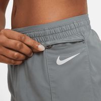 Short de running 8 cm Nike Tempo Luxe pour Femme. FR