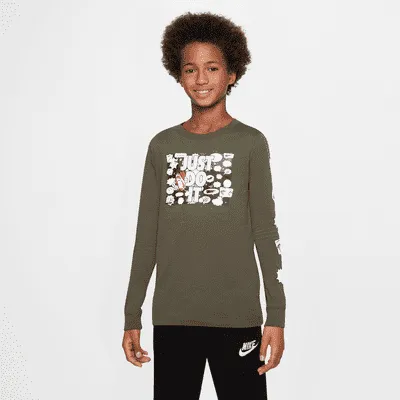 Nike Sportswear Big Kids' Long-Sleeve T-Shirt. Nike.com