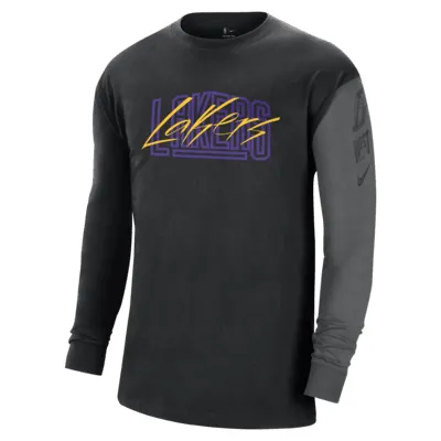 Los Angeles Lakers Courtside Men's Nike NBA Long-Sleeve Max90 T-Shirt. Nike.com