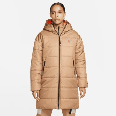 Nike Sportswear Therma-FIT Repel Women's Synthetic-Fill Hooded Parka. Nike.com