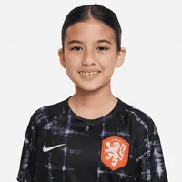 Netherlands Big Kids' Nike Dri-FIT Pre-Match Soccer Top. Nike.com