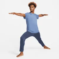 Haut Nike Yoga Dri-FIT pour Homme. FR