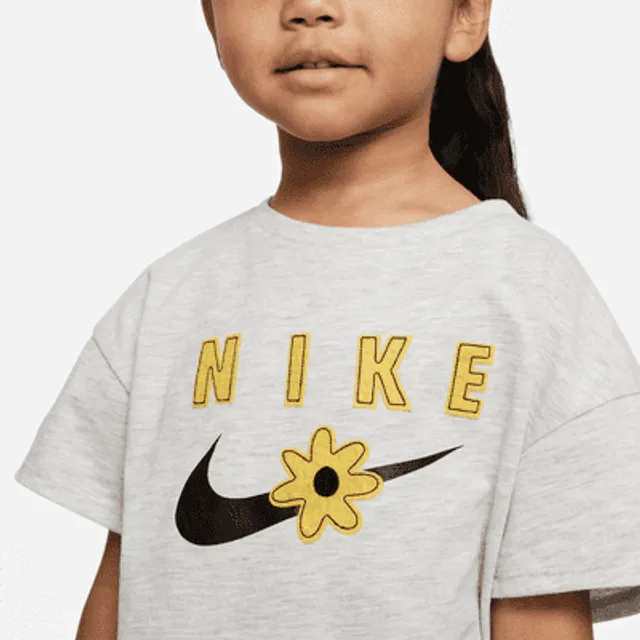 Nike Toddler Gradient Boxy T-Shirt.