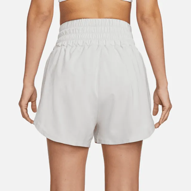 Nike Dri-FIT One Women's Ultra High-Waisted 3 Brief-Lined Shorts (Plus  Size). Nike.com