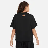 Nike Sportswear Big Kids' (Girls') T-Shirt. Nike.com