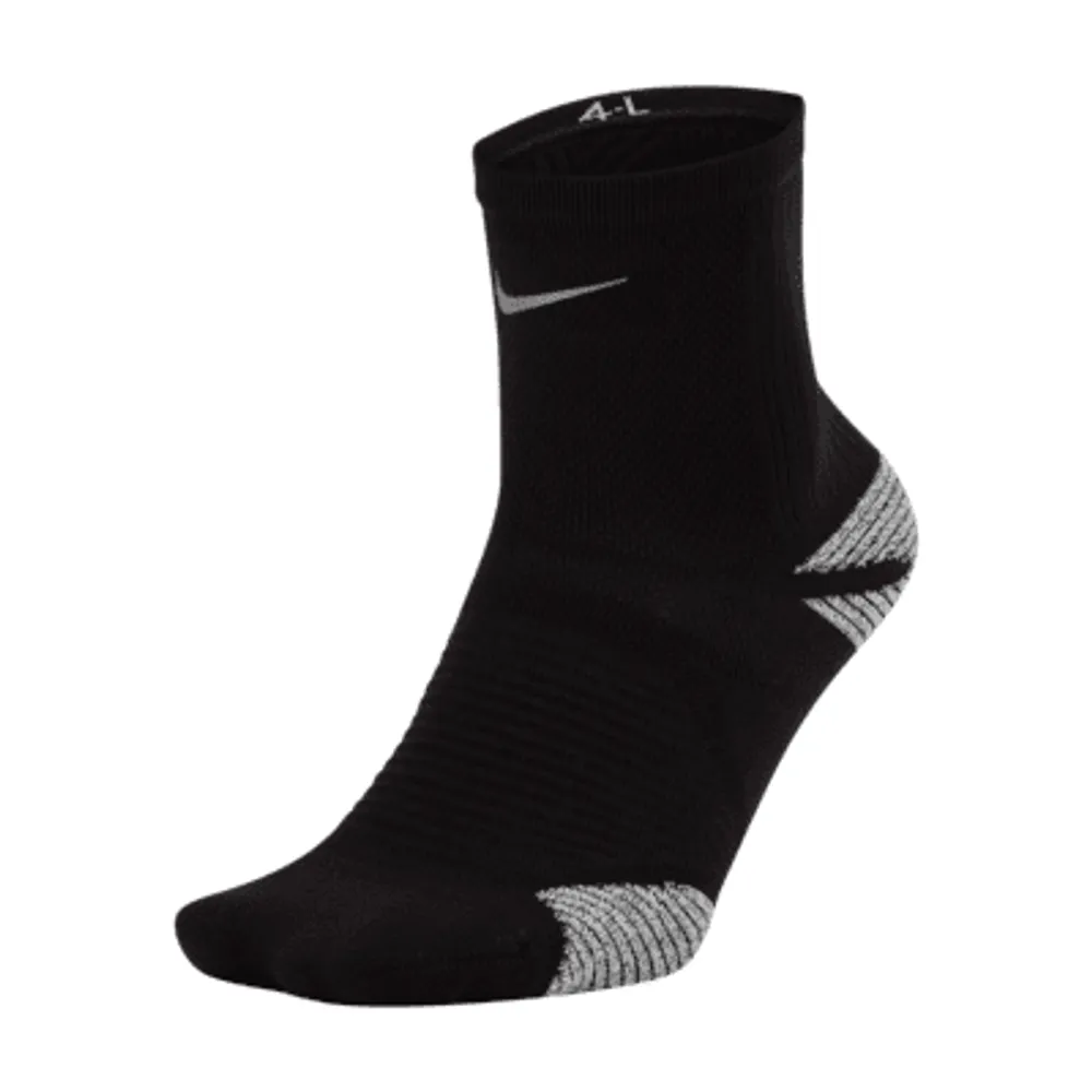 Nike Outdoor Cushioned Crew Socks. UK