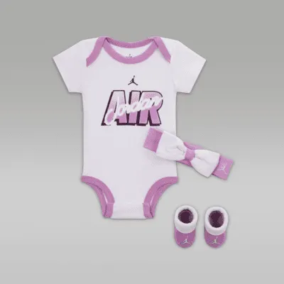 Jordan Bridge 3-Piece Bodysuit Box Set Baby Set. Nike.com