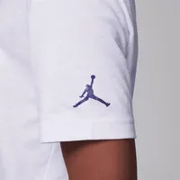 Air Jordan Cutout Tee Big Kids T-Shirt. Nike.com