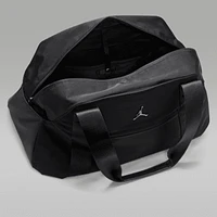 Jordan Alpha Duffle Bag (46.8L). Nike.com