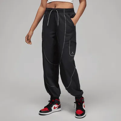 Jordan Sport Women's Tunnel Pants. Nike.com