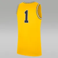 Jordan College Replica (Michigan) Men's Basketball Jersey. Nike.com