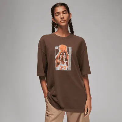 Jordan Women's Oversized Graphic T-Shirt. Nike.com