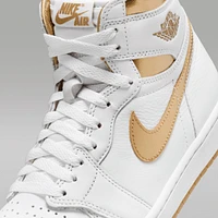 Air Jordan 1 Retro High OG "White and Gold" Women's Shoes. Nike.com