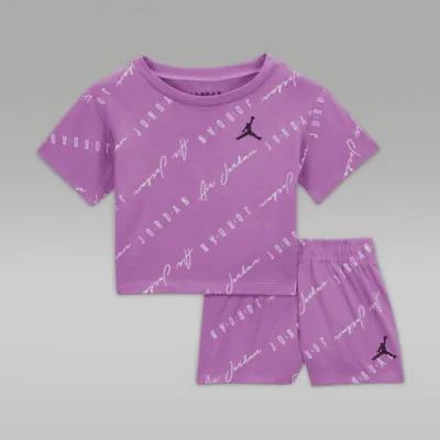 Ensemble avec short Jordan Essentials à imprimé pour bébé (12 - 24 mois). Nike FR