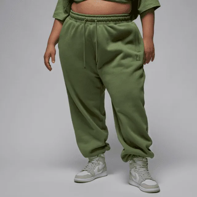 Jordan Flight Women's Fleece Pants Plus Size 2X Green : : Fashion