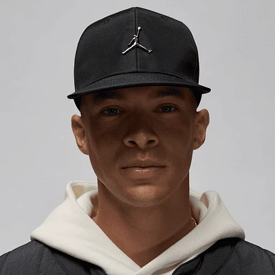 Jordan Metal Jumpman Big Kids' Flat Brim Cap. Nike.com