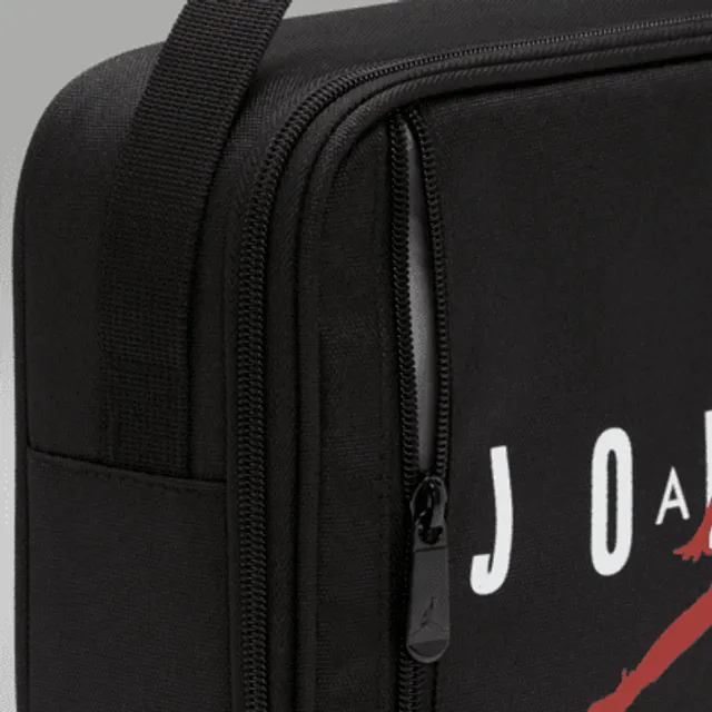 Nike Futura Coated Fuel Pack Lunch Bag (3L). Nike.com