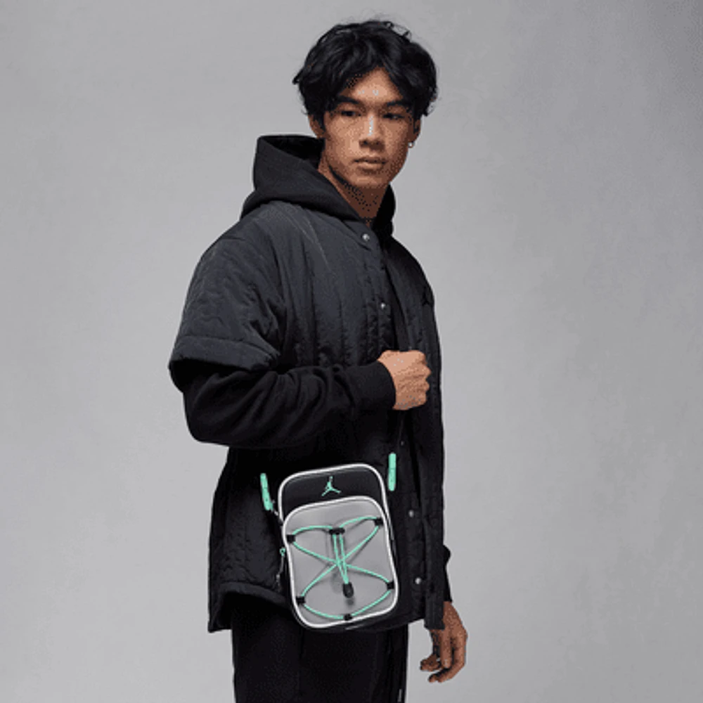 Air Jordan Festival Bag (1L). Nike.com