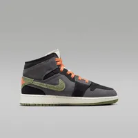 Air Jordan 1 Mid SE Craft Big Kids' Shoes. Nike.com