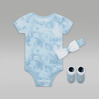 Jordan Essential Printed Bodysuit Box Set Baby Set. Nike.com