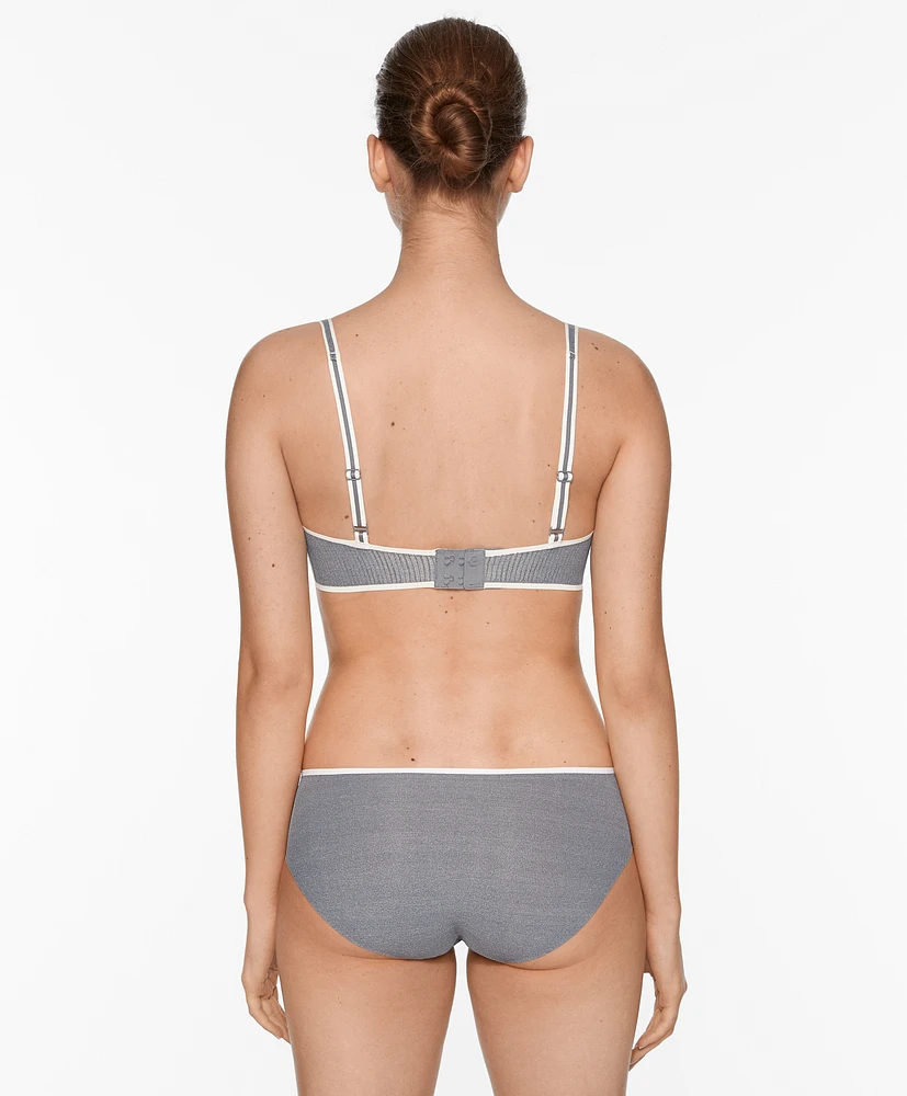 Brasier halter rib