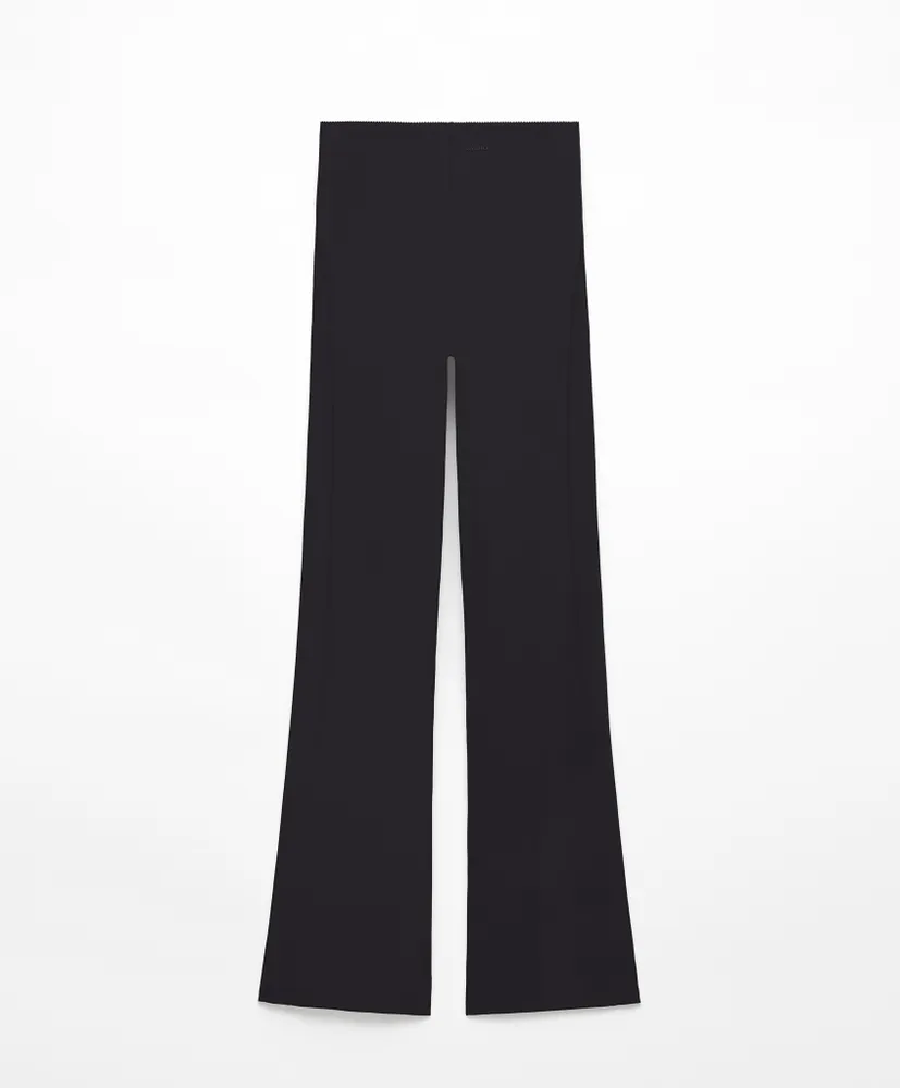 Pantalón flare super high rise compressive core control