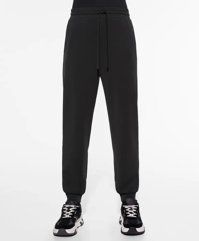 Pantalón jogger con modal