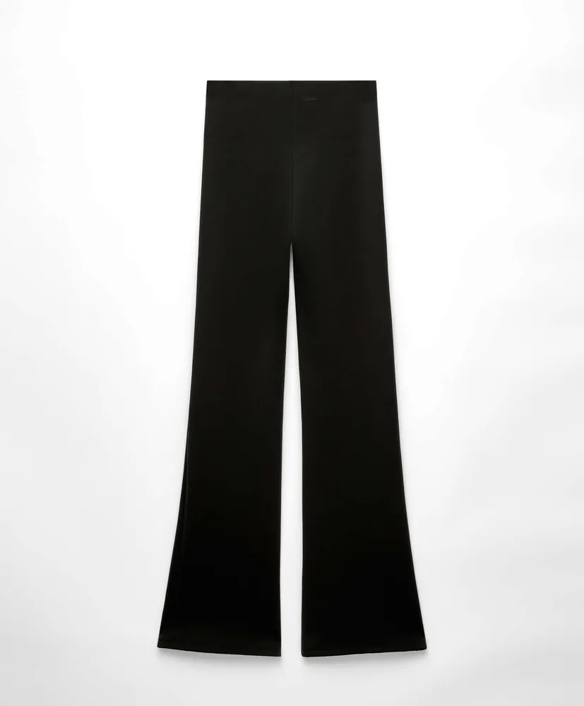 Pantalón flare efecto neopreno