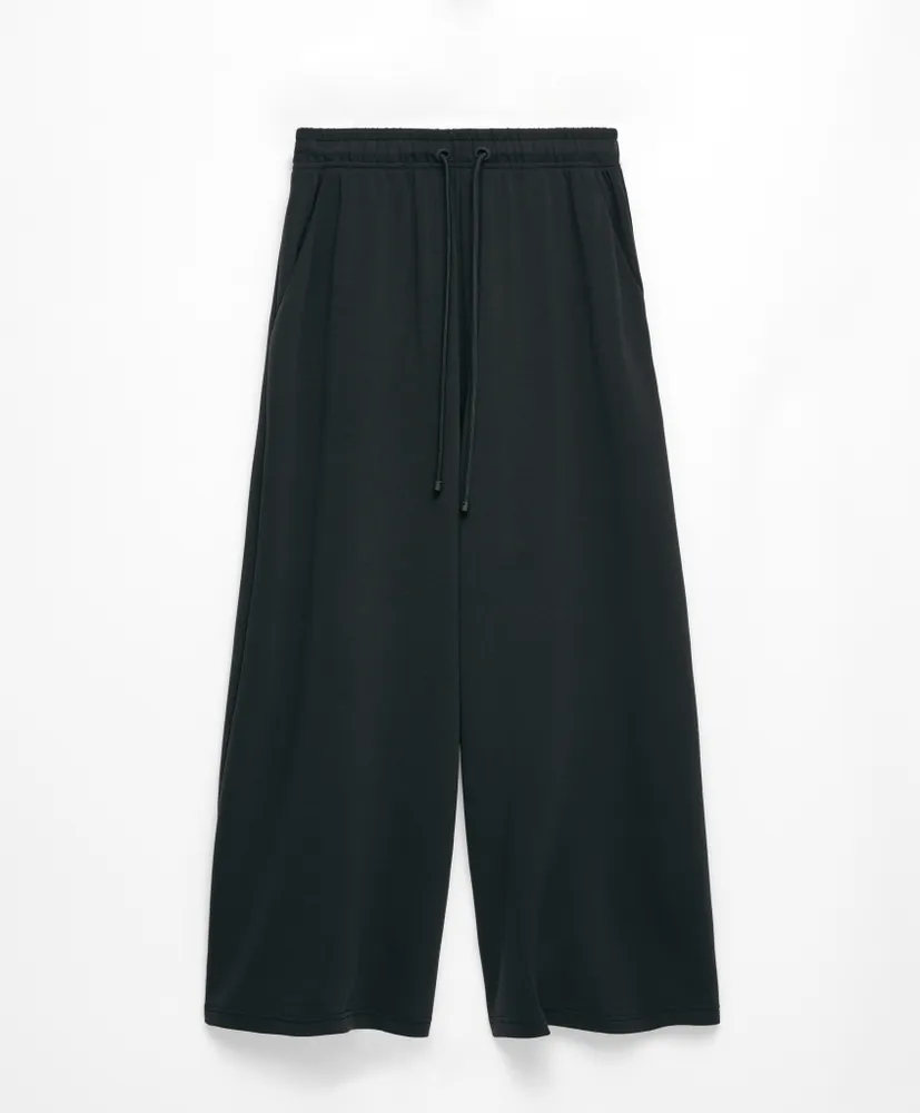 Pantalón crop wide leg con modal tacto suave