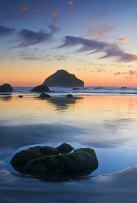 Oregon, Bandon Beach Face Rock and sea stacks by Nancy Rotenberg - Item # VARPDXUS38BJY0113
