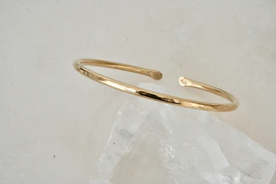 Gold Bangle, Brass Bangle, Simple Cuff, Single Bangle, Golden Bracelet, Hammered Cuff, Minimal Jewelry, Stacking Cuff, Layering Cuff, Brass