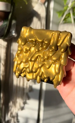 3D Dripping Magnet