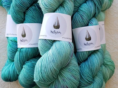 Sea Glass Hand dyed Superwash Merino Wool Yarn- Fingering Weight