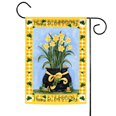 Lucky Daffodils Decorative St Patricks Day Flag
