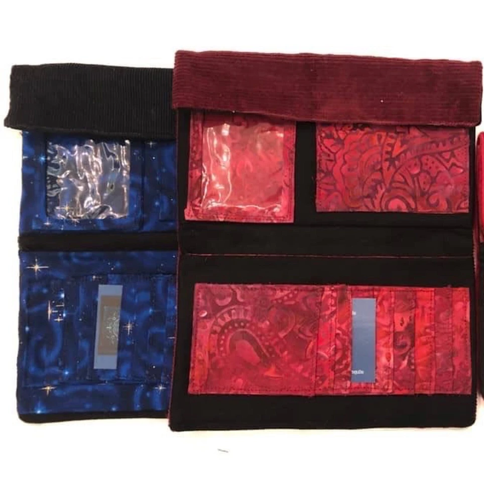 Women’s Trifold Wallet Clutch