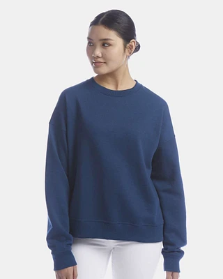 Relaxed fit Crewneck Sweatshirt 9 oz 50/50 cotton/air-jet polyester | A perfect blend of comfort wear and style | Experience warmth and fashion effortlessly in this must-have wardrobe essential | RADYAN