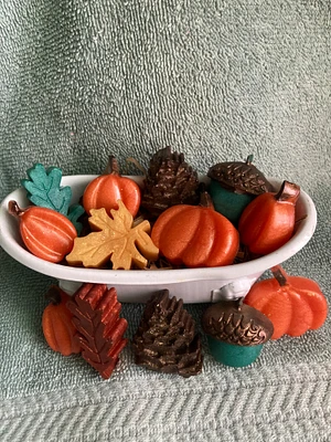 Mini Fall Soap Set - Fall soaps, Leaf soaps, Acorn soaps, Mini Soaps, Autumn, Thanksgiving, Handmade Soap, Pumpkin Soaps, Pinecone soaps