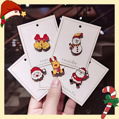 Merry Christmas Metal Badge Brooches Santa Claus Tree Bear Bells Elk Snowflake Enamel Pins For Women Kids New Year Gift Jewelry