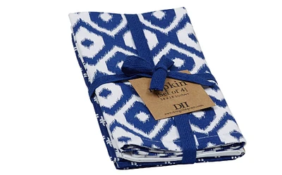 Contemporary Home Living Set of 4 Cobalt Blue and White Floral Square Lunch or Dinner Napkins 18"