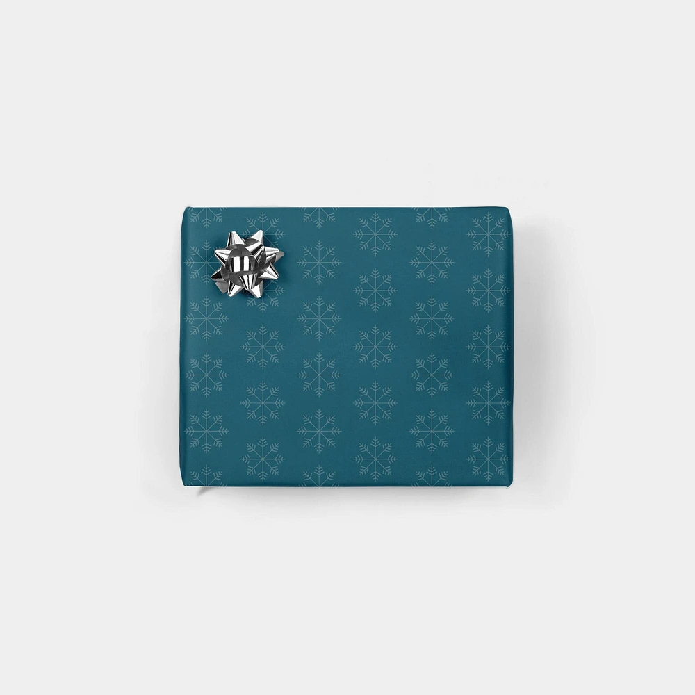 Holiday Snowflake Gift Wrap