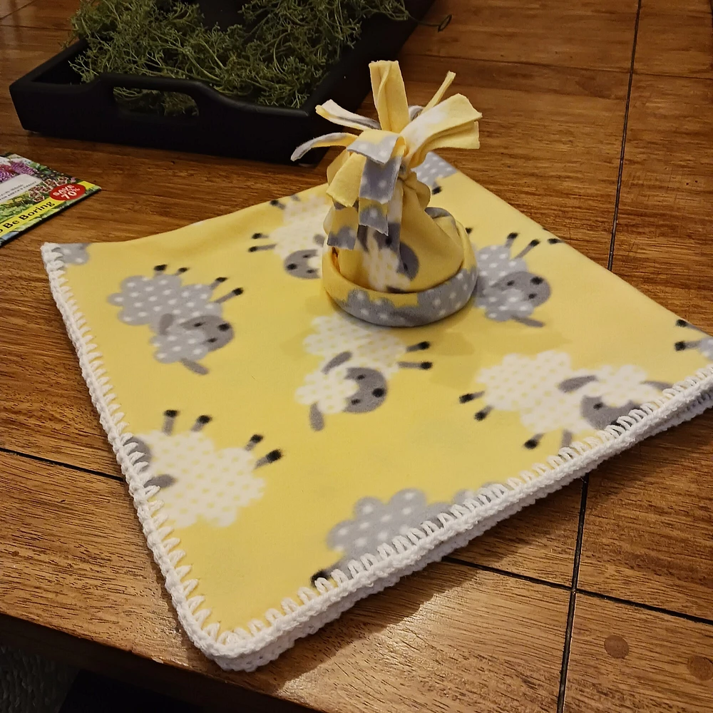 Little Lambs Fleece Throw with Hat