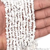 Howlite Chip Beads, 34 Inch, Natural Chip Strands, Drilled Strung Nugget Beads, 3-7mm, Polished, GemMartUSA (CHHW-70001)