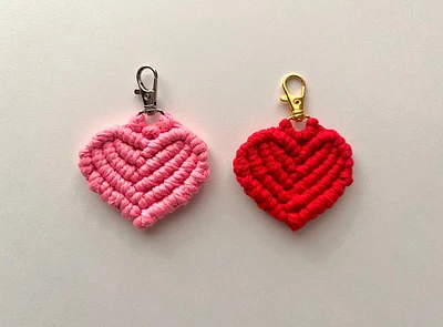 Simple Heart Macramé Keychain