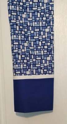 A PAIR OF PILLOWCASES - BLUE and WHITE PATTERN