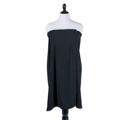 Contemporary Home Living Black Women Adult Solid Sleeveless Shower Wrap - Plus Size