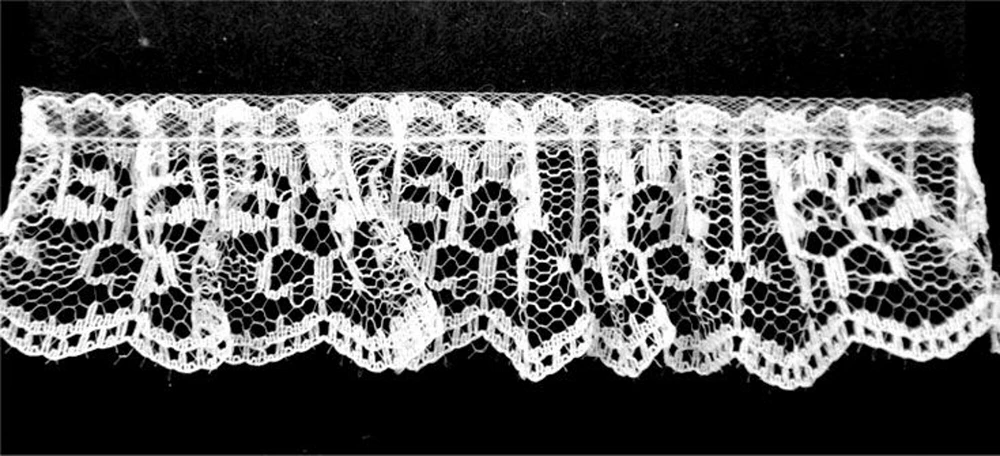 Belagio Gathered Lace Trim, 1.25" Wide, White, 40-Yard Bolt