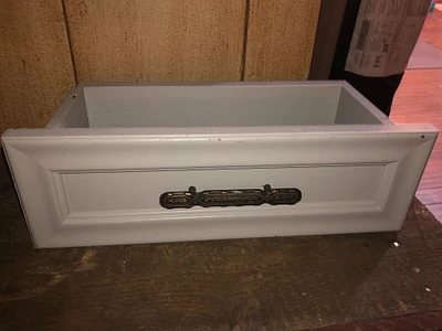 Kitchen drawer shelf