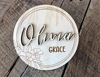Floral Baby Name Announcement Sign, Circle Baby Name Sign